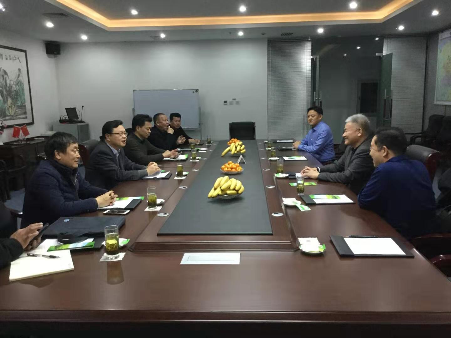 我商会参加河北省工商联系统商(协)会会长、党支部书记培训班....