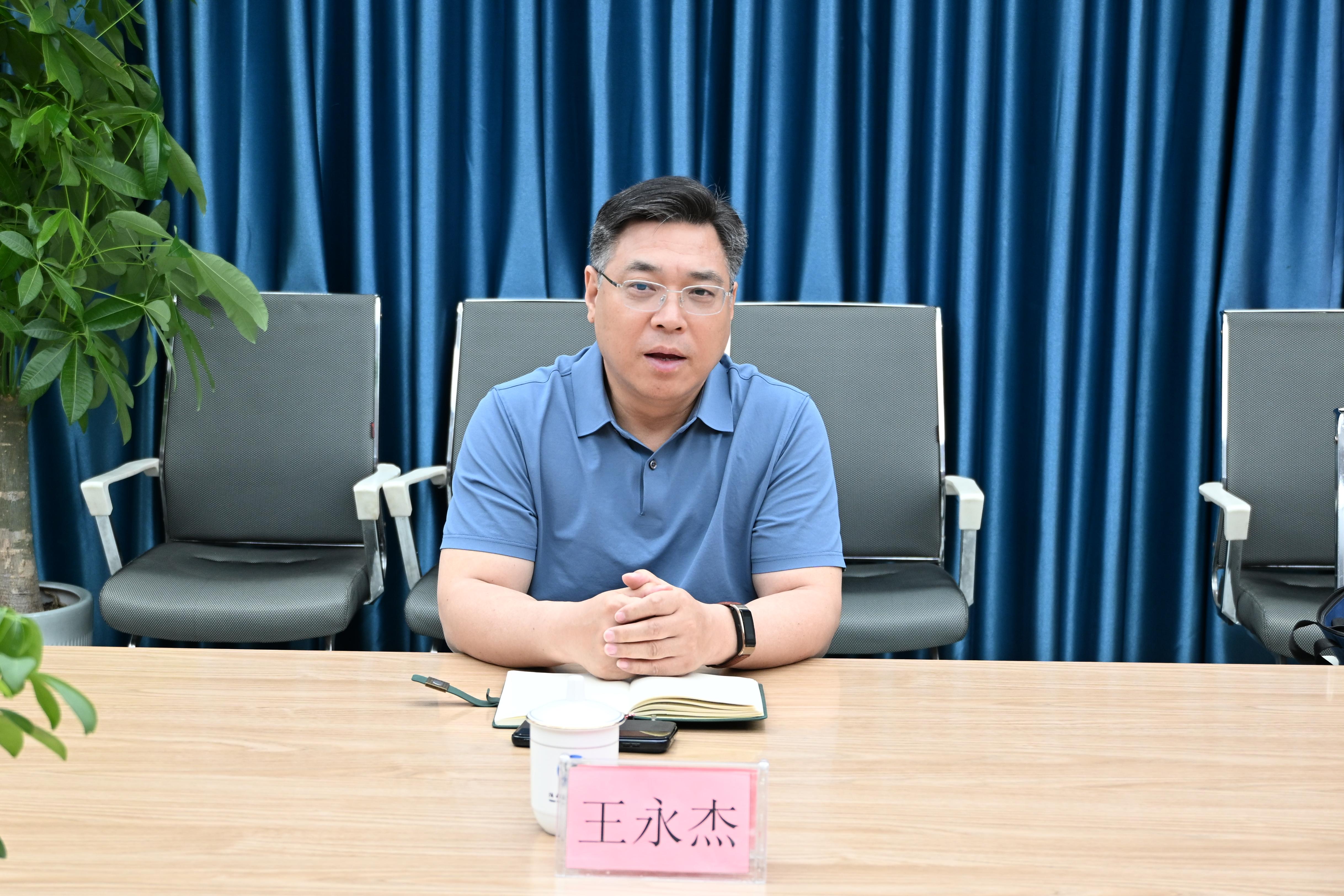 王永杰莅临河北省重庆商会调研指导党支部建设工作