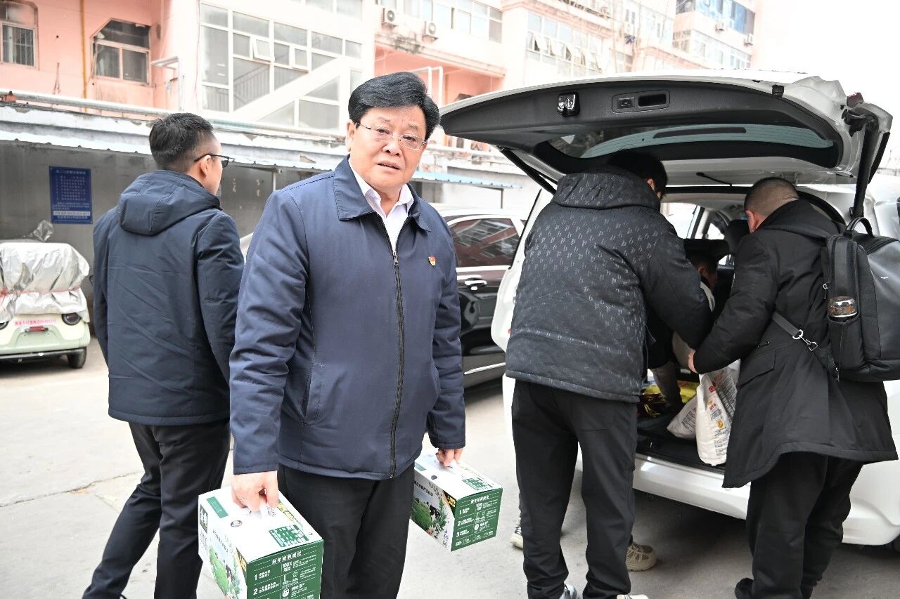 【爱心送暖 福满新春】河北省重庆商会开展春节慰问活动