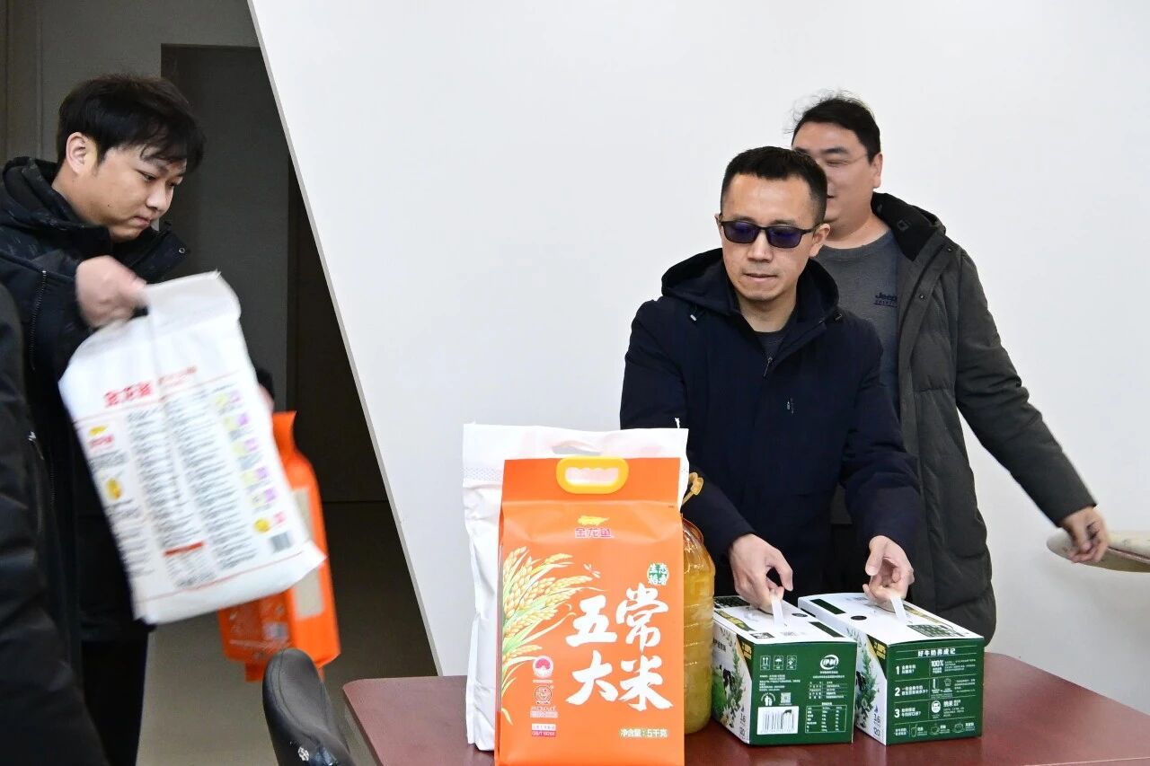【爱心送暖 福满新春】河北省重庆商会开展春节慰问活动
